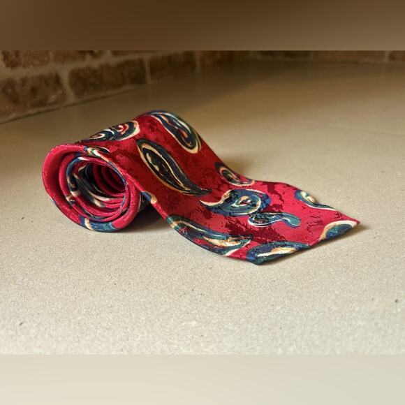 L’uomo italin silk red blue paisley vintage 80s 90s style men’s tie - Picture 3 of 12